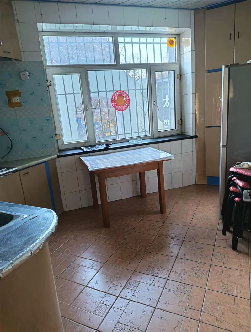 學(xué)區(qū)房交通便利